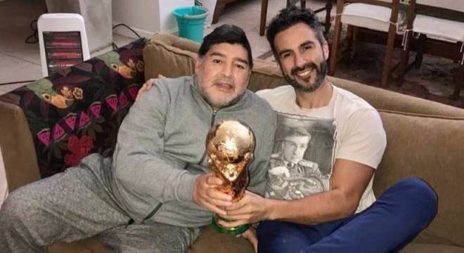 Nova autópsia ao corpo de Maradona deteta vestígios de psicofármacos