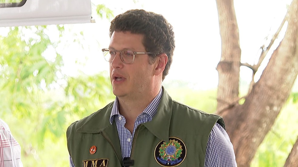 Ministro do Meio Ambiente inaugura centro de triagem na Colômbia