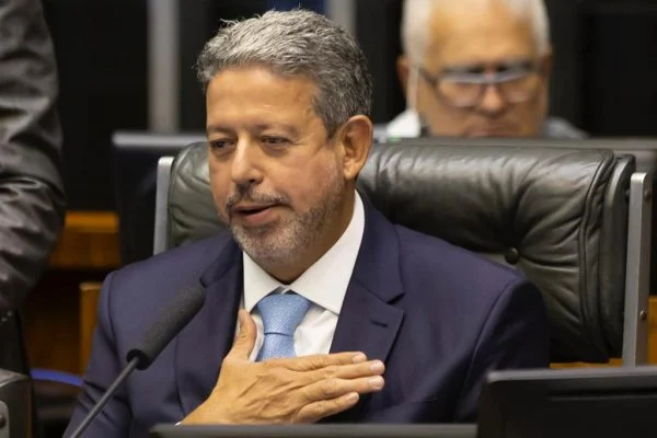 Congresso cogita até dobrar taxa sobre rendimento líquido da Petrobras