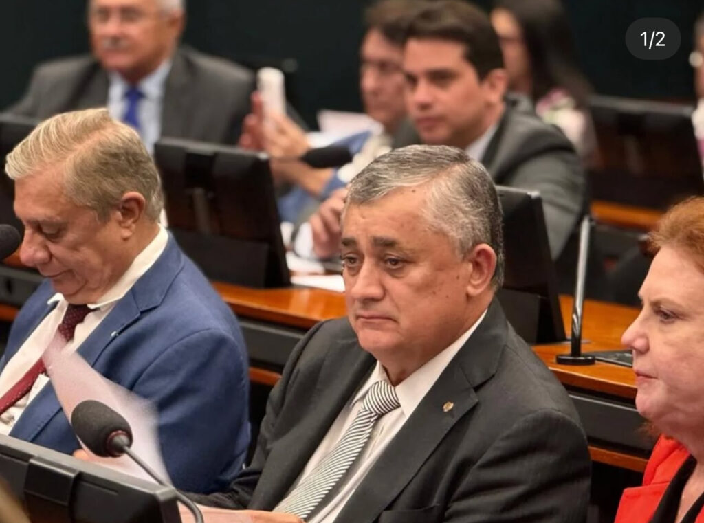 Gastos excessivos: deputados federais cearenses extrapolam a cota parlamentar em 2025, chegando a R$ 10,2 milhões.