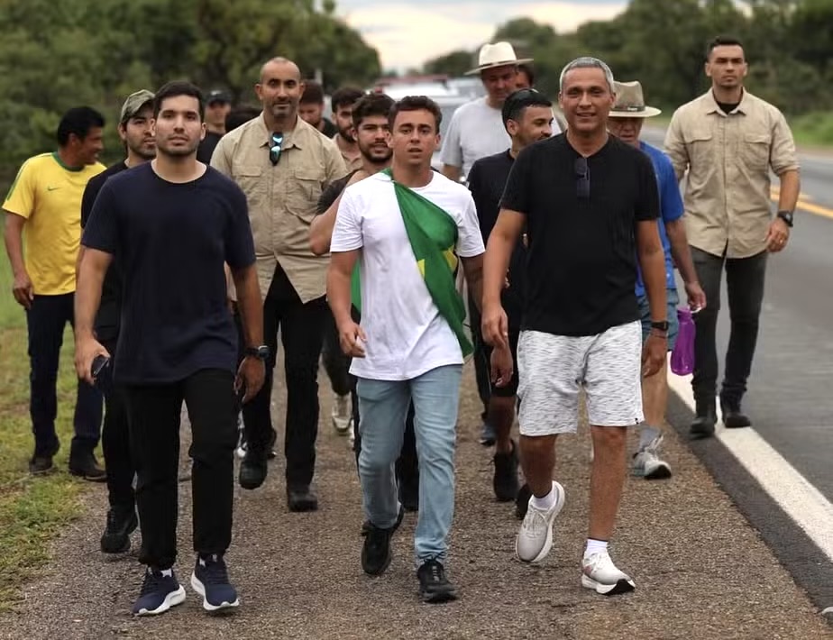 “Passeio organizado por Nikolas é criticado por oportunismo eleitoral na tentativa de obter doações durante o ano de eleições”